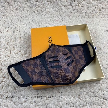 Lou**s Vui**on Damier Ebene Canvas Mask